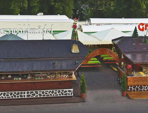 Biergarten zum Schwarzwaldhaus mit Grillstube